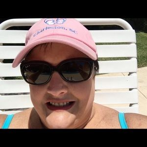 Meet your Posher, Michele